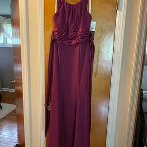 David’s Bridal- Elegant burgandy Evening Gown. New with tag